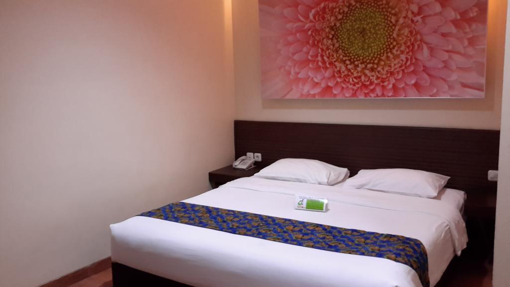 Hotel Matos Jayapura Pokoj fotografie